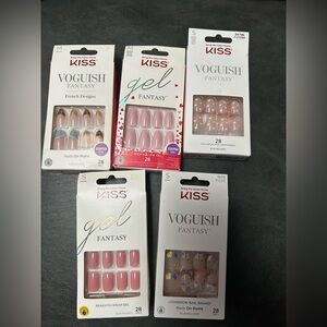 KISS Vogueish Fantasy French Nail Set